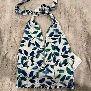 HALTER GOING OUT TOP